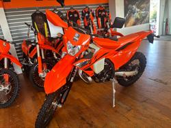 2025 Ktm 150 EXC Orange
