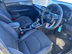 2020 Kia
Cerato S