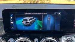 2024 Mercedes-Benz GLB-Class GLB200