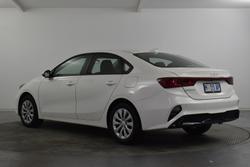 2024 Kia
Cerato S