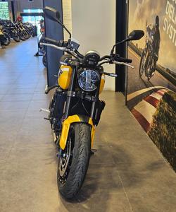 2025 Triumph Trident 660 Trident Yellow
