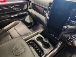 2025 RAM
1500 Laramie Sport Hurricane SO RamBox