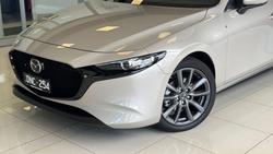 2024 Mazda
                3 G20 Evolve