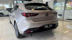 2024 Mazda
                3 G20 Evolve