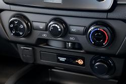 2025 Mazda
BT-50 XT