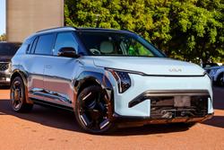 2025 Kia
                EV3 GT-Line Long Range