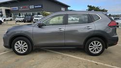 2017 Nissan X-TRAIL ST