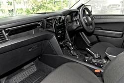 2024 Volkswagen Amarok TDI405 Core NF MY24 4X4 Dual Range Clear White