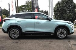 2025 Chery
                OMODA E5 EX