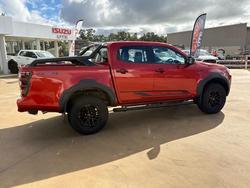 2024 Isuzu D-MAX BLADE