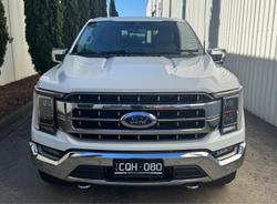 2023 Ford
                F-150 Lariat