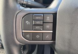 2023 Ford
                F-150 Lariat