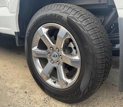 2023 Ford
                F-150 Lariat