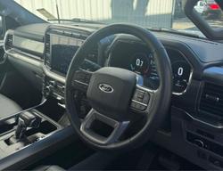 2023 Ford
                F-150 Lariat