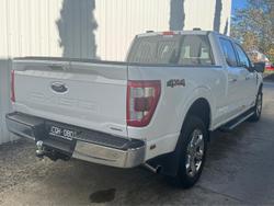 2023 Ford
                F-150 Lariat