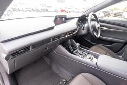 2022 Mazda
3 G20 Evolve