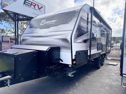 Crusader MY25 Excalibur Serenity Club Lounge Ensuite Couples VAN