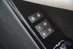 2024 Land Rover Range Rover Velar P250 Dynamic SE