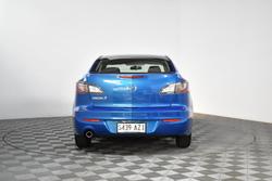 2013 Mazda
3 Neo
