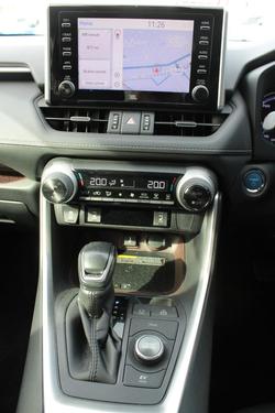 2020 Toyota
                RAV4 Cruiser