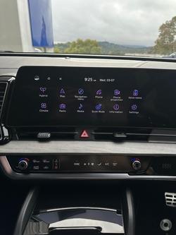 2025 Kia
                Sportage HEV GT-Line