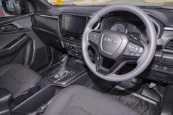 2025 Isuzu D-MAX X-RIDER