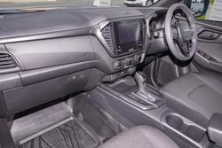 2025 Isuzu D-MAX X-RIDER