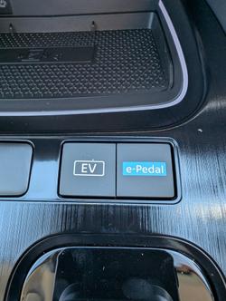 2026 NISSAN X-TRAIL ST-L e-POWER