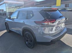 2026 NISSAN X-TRAIL ST-L e-POWER