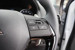 2024 Mitsubishi Eclipse Cross PHEV ES