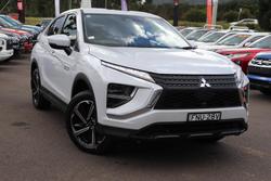 2024 Mitsubishi Eclipse Cross PHEV ES