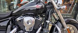 2009 Kawasaki VULCAN 900 (VN900) CLASSIC BLACK