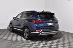 2019 Hyundai
                Santa Fe Highlander