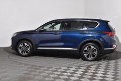 2019 Hyundai
                Santa Fe Highlander