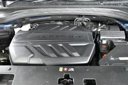 2019 Hyundai
                Santa Fe Highlander