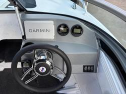 2025 QUINTREX 450 Fishabout Pro