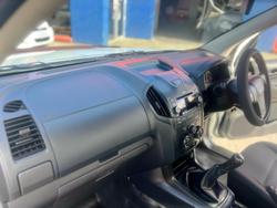 2015 Isuzu D-MAX SX MY15 4x2 Splash White