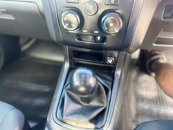 2015 Isuzu D-MAX SX MY15 4x2 Splash White