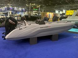 2025 Sea Storm 17 Advantage