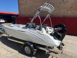 2025 Sea Storm 17 Advantage