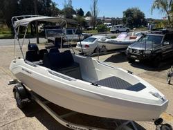 2025 Sea Storm 17 Advantage