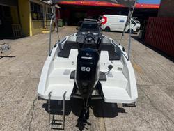 2025 Sea Storm 17 Advantage