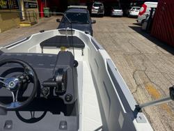 2025 Sea Storm 17 Advantage