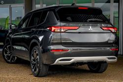 2024 Mitsubishi Outlander PHEV Exceed Tourer