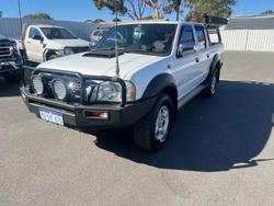 2015 Nissan Navara ST-R D22 S5 4X4 Dual Range Polar White