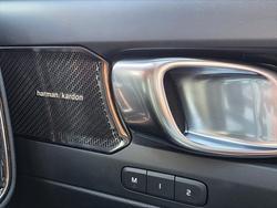 2020 Volvo
XC40 T5 R-Design