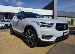 2020 Volvo
XC40 T5 R-Design