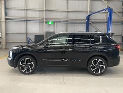 2024 Mitsubishi
                Outlander Exceed