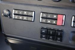 2024 Freightliner Cascadia 116 Tipper White