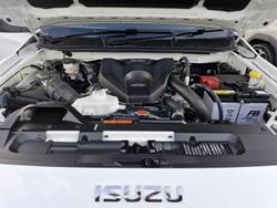 2025 Isuzu
                MU-X LS-U
